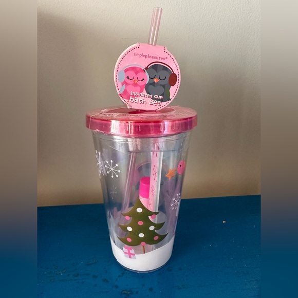 New Simple Pleasures Christmas Bath Set In Insulated Cup With Straw Holiday Owls - Picture 5 of 8